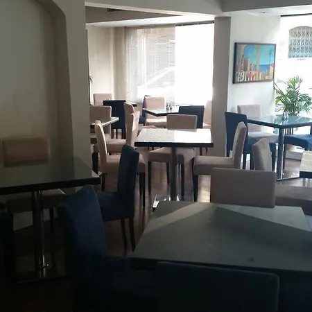 里瓦西奥迪斯城市酒店 拉纳卡