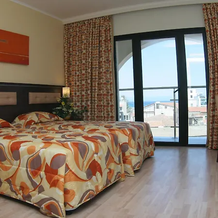 Livadhiotis Hotel Larnaca