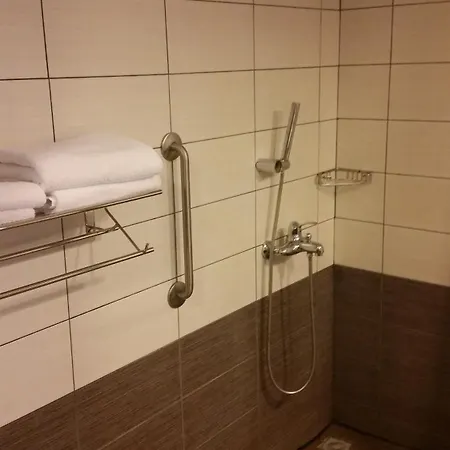 Livadhiotis Hotel Larnaca