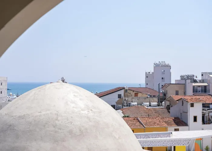 Livadhiotis 2* Lárnaka