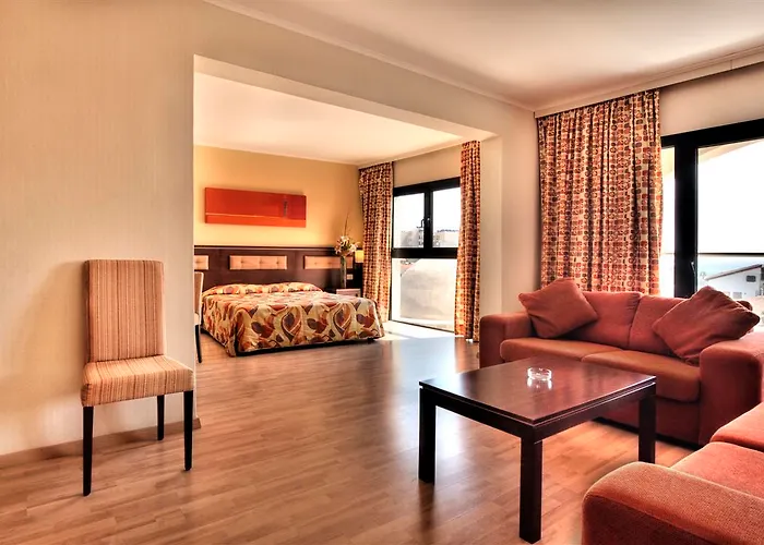 Livadhiotis Hotell 2*