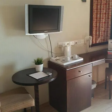 Livadhiotis Hotel Larnaca