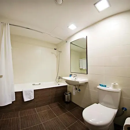 Livadhiotis Hotel Larnaca