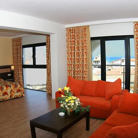 Livadhiotis Hotel