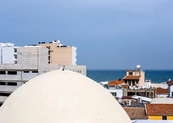 Livadhiotis 2* Larnaca