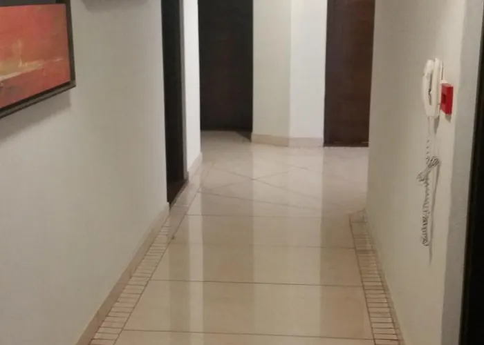 Hotel Livadhiotis 2*