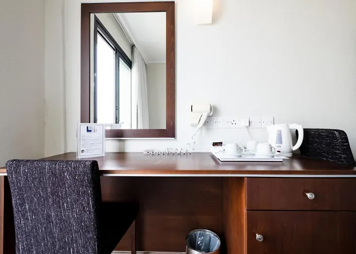 Livadhiotis Hotel Larnaca