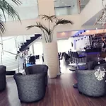 里瓦西奥迪斯城市酒店