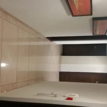 リバディオティス シティ ホテル 2*