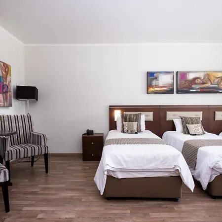 ホテル リバディオティス シティ