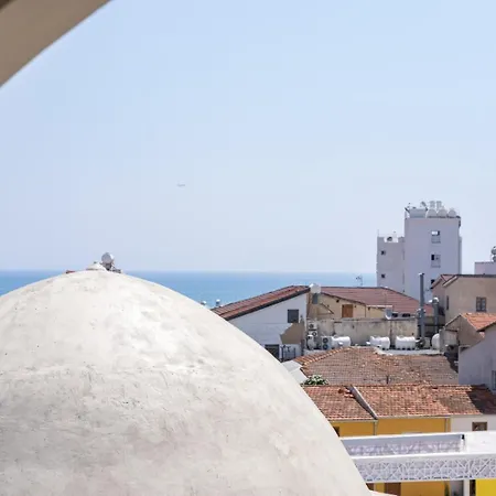 リバディオティス シティ 2* ラルナカ