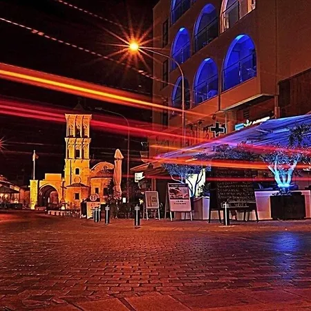 ホテル リバディオティス シティ