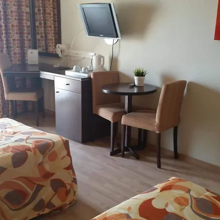 ホテル リバディオティス シティ 2*