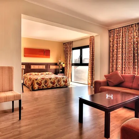 リバディオティス シティ ホテル 2*